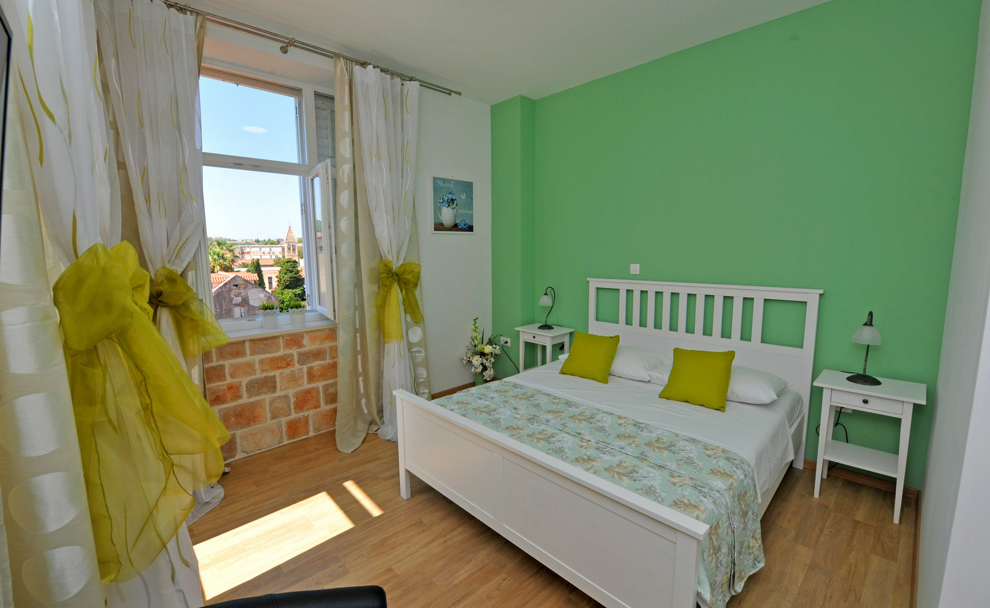 Luxury Nirvana Vendégház 4*